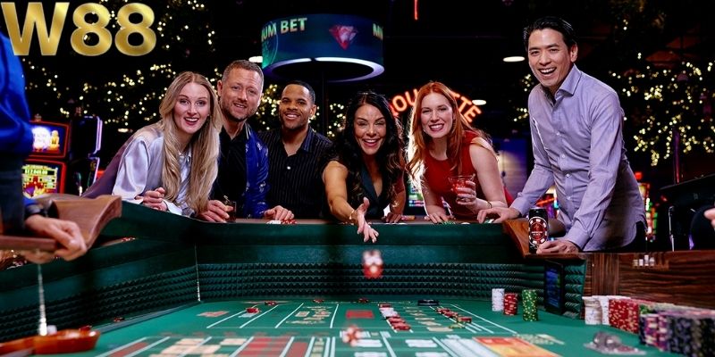 Các bàn casino trực tiếp tạo cảm giác gần gũi quen thuộc